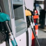 La venta de combustibles tuvo en junio su peor registro en cuatro meses y en el primer semestre cayó 1,3%