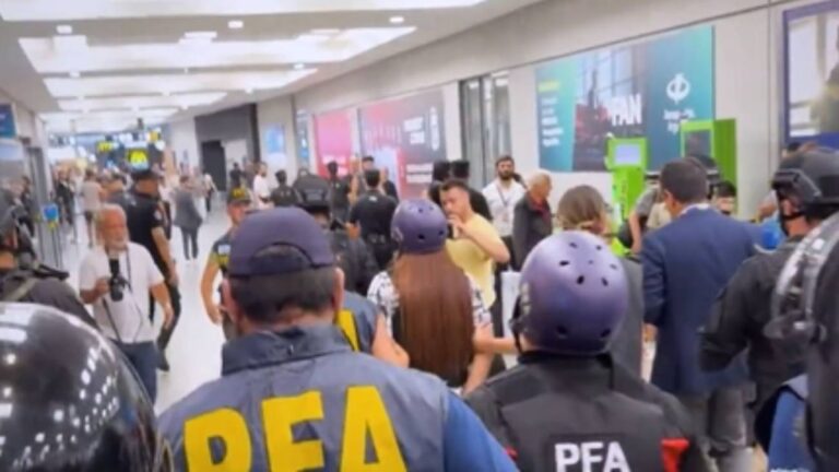 Nuevas medidas inmigratorias: los motivos por los que el Gobierno podrá, a partir de ahora, impedir la entrada de extranjeros o expulsarlos