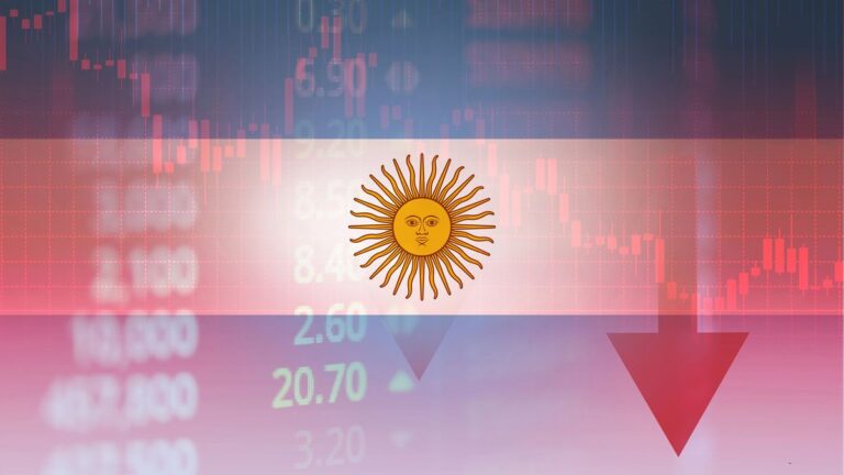 El riesgo país alcanza los 450 puntos básicos y toca su mayor nivel en siete semanas