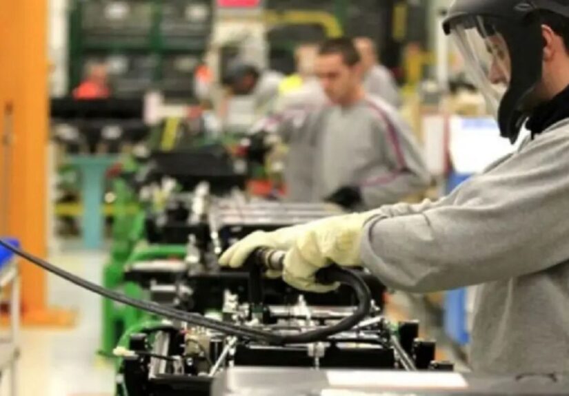 Hernán De La Riva — PyMEs en alerta por la caída del consumo y la tensión en la cadena de pagos: "Se ve la fragilidad de la economía"