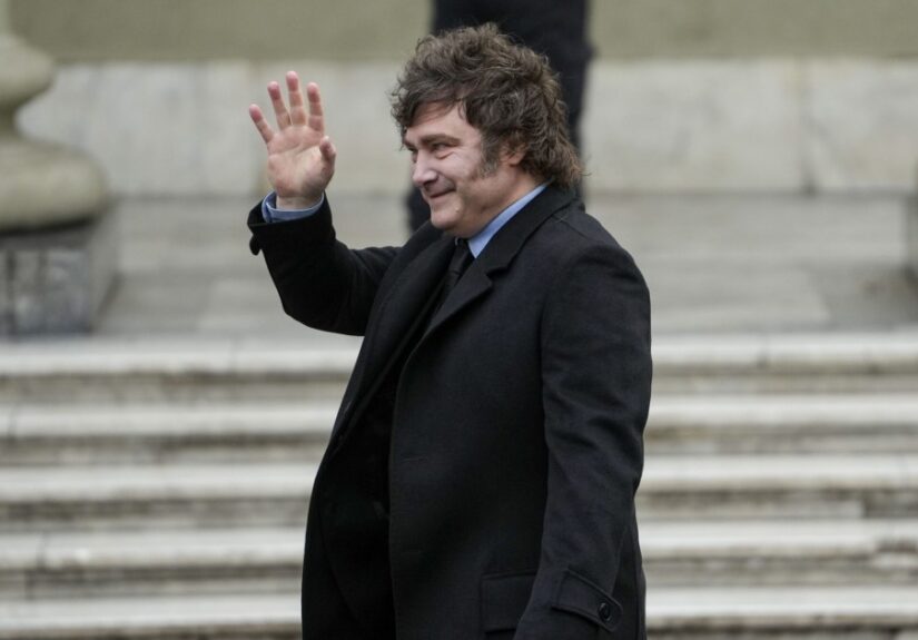 Javier Milei, Gobierno Nacional — INSULTANTE: Milei dijo que Argentina solo produce dulce de leche y biromes