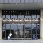 Se hundió la Bolsa de Brasil y el real se devaluó con fuerza: las tres razones que sacudieron al mercado - Ambito