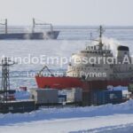 China cambia el mapa del comercio: un buque viaja a Europa por el Ártico y evita el mar Rojo