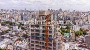 El costo de la construcción subió 2,1% en julio y en 2026 ac