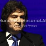 El ministro de Economía de Uruguay pidió cuidar las cuentas públicas para no terminar como Argentina y cuestionó duramente a Milei