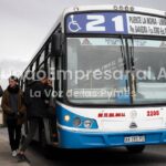 Subas de hasta 5 por ciento en servicios y tarifasSeptiembre se viene con aumentosEl subte y los colectivos subirán 4 por ciento, las prepagas más de 3 por ciento. También hay alzas en colegios y peajes.