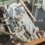 La IA prometía reducir la jornada laboral de los empleados. Por el momento ya ha conseguido tres horas libres a la semana - Xataka