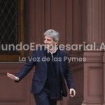 ¿Puede la economía llevarse puesta a la política? - Infobae