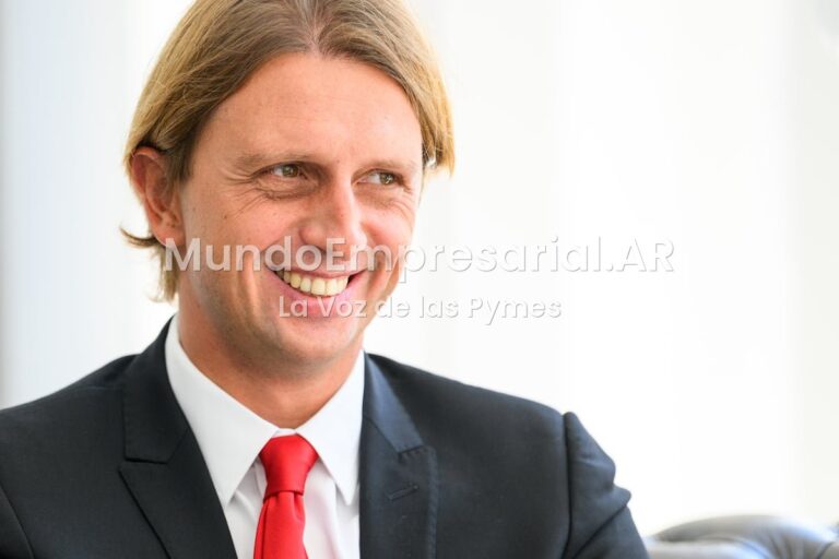 Nik Storonsky, el visionario que vino de Rusia para revolucionar la industria financiera con Revolut: “En los bancos tradicionales es prácticamente imposible hacer algo nuevo” - EL PAÍS