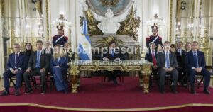 Milei y Malvinas: estrategia electoral en medio de la crisis