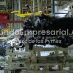 La industria automotriz profundizó su caída en agosto