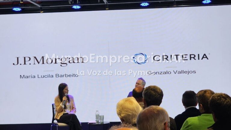 María Lucila Barbeito (J.P. Morgan) y Gonzalo Vallejos (Criteria) en la charla
