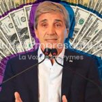Caputo admitió que la dolarización puede duplicarse antes de las elecciones y mostró su "bazooka" de US$ 75.000 millones - El Economista - Últimas noticias económicas y financieras