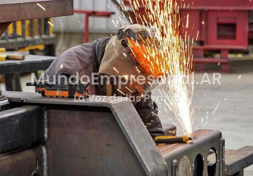 Vaciamiento de fábricas: la industria bonaerense redujo plantas y concentró casi la mitad del desempleo fabril del país