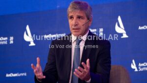 Caputo quiere patear deuda para el próximo Gobierno
