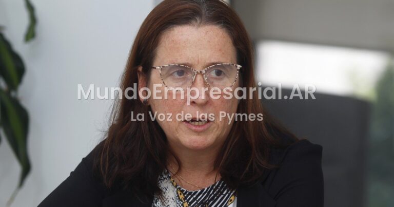 Dal Poggeto detectó un bache de USD 23.000 millones en el plan de Caputo para pagar la deuda